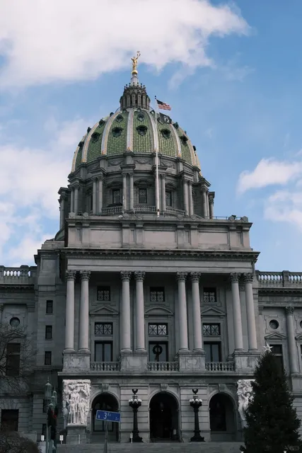 Hidden Gem Near Philly: Harrisburg, PA 🏆