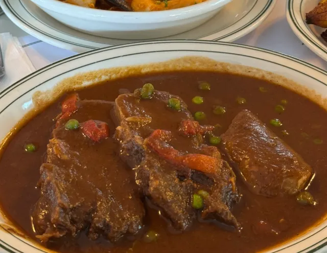 First Bite in Miami｜40-Minute Wait for Cuban Oxtail Perfection