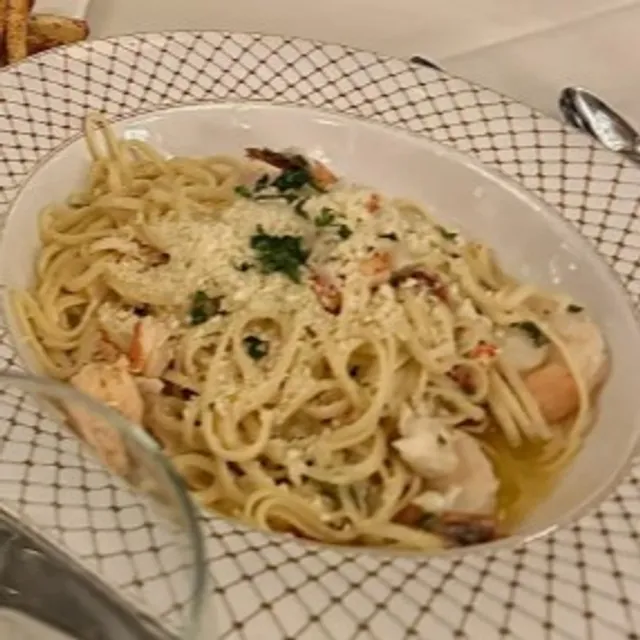 🏨 The Lemont – A Sky-High Classic with a Side of Celestial Magic