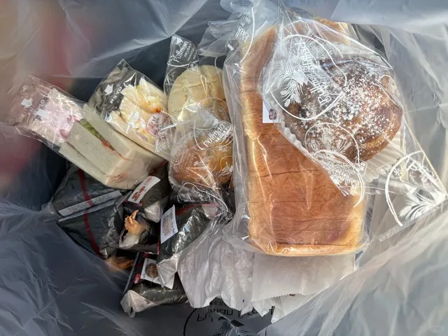 Pullman Bread – Las Vegas: It’s… Edible. 🍞🤷♀️