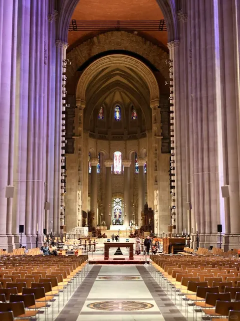  A Spiritual Oasis Near Columbia University ⛪✨