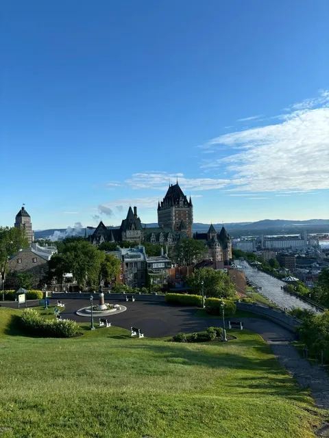 🇨🇦 Quebec Old Town in 1.5 Days (Car-Free Guide)