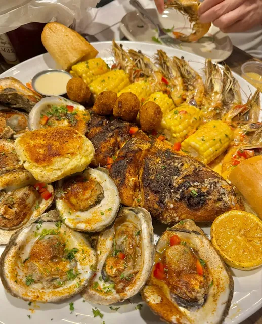 No-miss seafood in Galveston