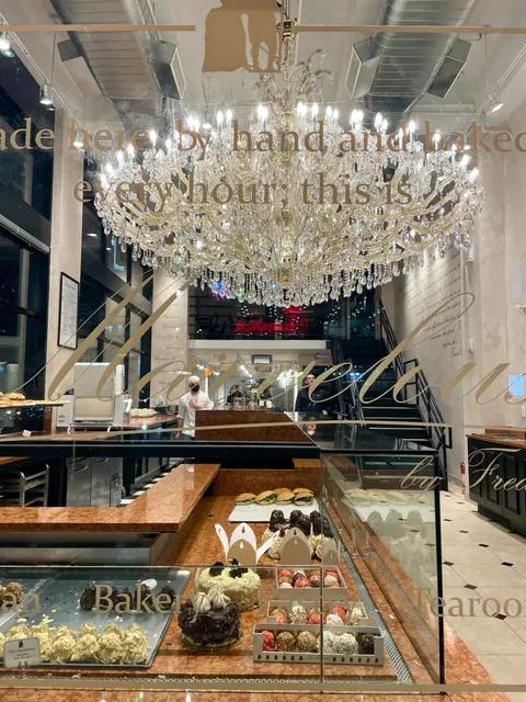 France  dessert in  New  York--Aux Merveilleux de Fred