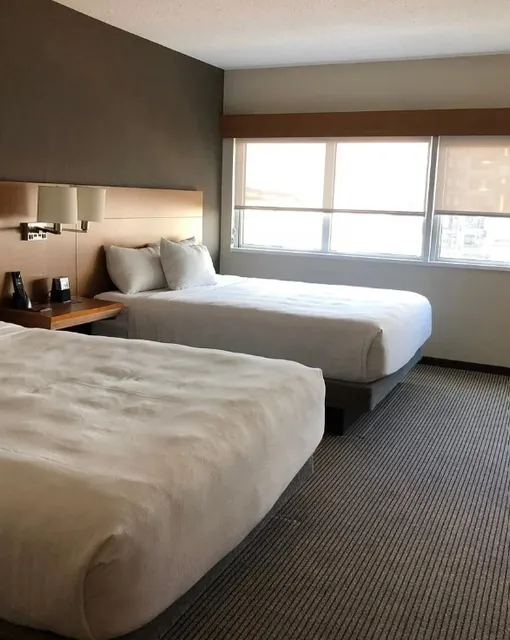 🏨 Hyatt Place Minneapolis Downtown - Your Happy Place in the City! 🌟