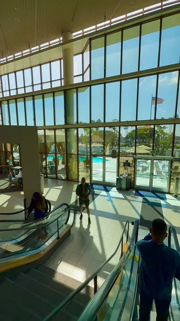 Hyatt Regency Long Beach: A 4-Star Gem with 5-Star Views! 🌊✨