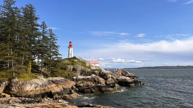 ​​Endless Ocean Views and the Majestic Lighthouse 🌊​​