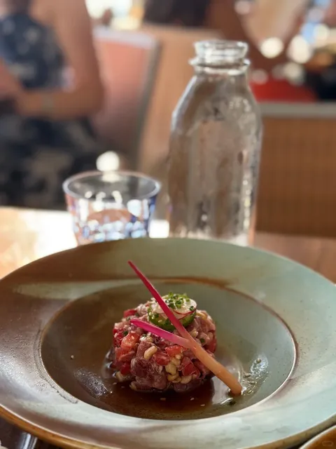 LA | Driftwood | Best Food in Laguna, But Not the Prettiest to Shoot 