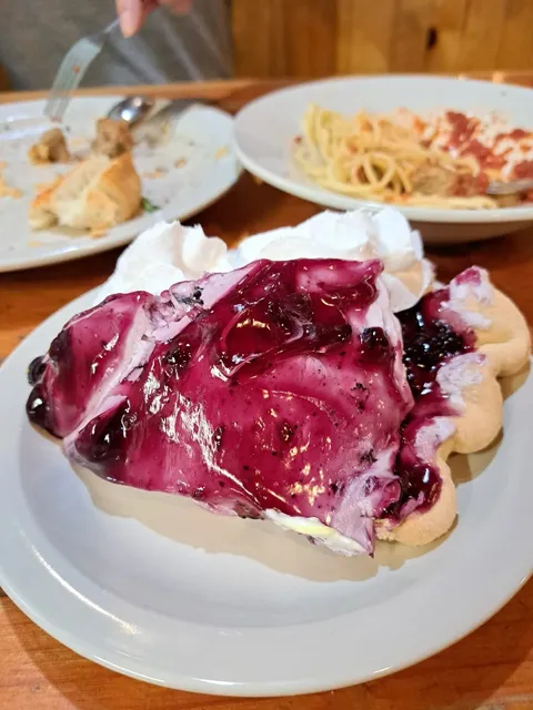 🍽️ Must-Stop Spot Before the Grand Canyon! 🌄🚗