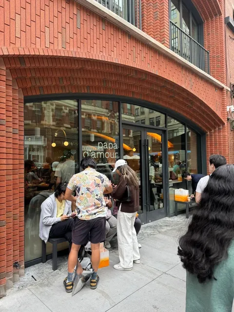 Is the New Asian/Italian Bakery in New York Any Good? 🥯