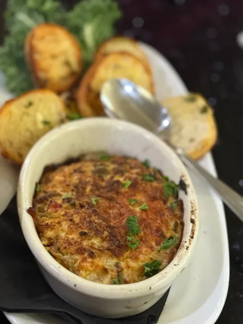 A True Local Eatery! 🐟🌟