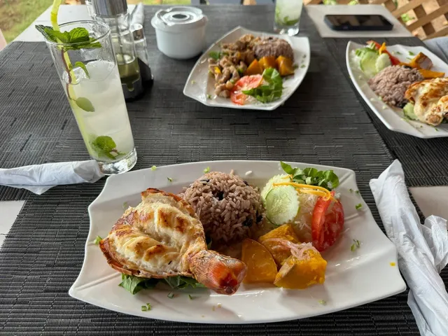 🦞 El Criollo in Varadero: Cuba's Hidden Culinary Gem