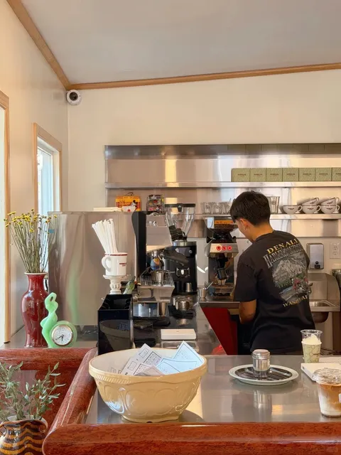  One of My Favorite Coffee Shops Just Opened a New Location 