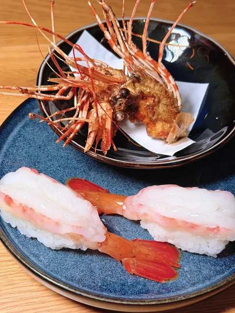 LA’s Luxurious Sushi Hand Rolls 🍣 — Uni That Melts in Your Mouth ❣️