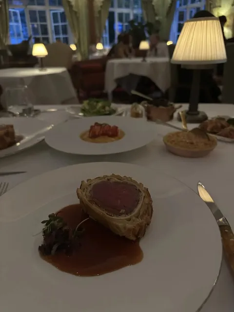 London Restaurant | Dining in Chelsea’s Pretty Dishes