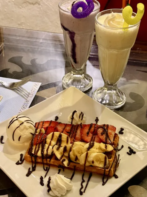 Get all the delicious grilled meats and desserts in one go!