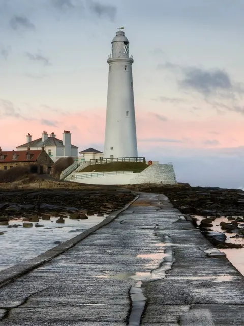 🇬🇧 Whitley Bay: The Seaside Gem Even Locals Love! 🌊✨  