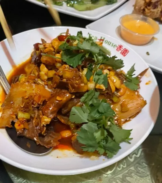 🍜 Tea House | A Reliable University Ave Staple for Chinese Classics