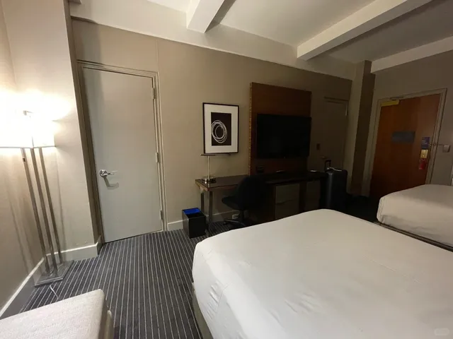 Stay Experience at Hyatt Grand Central New York(2) 🌟