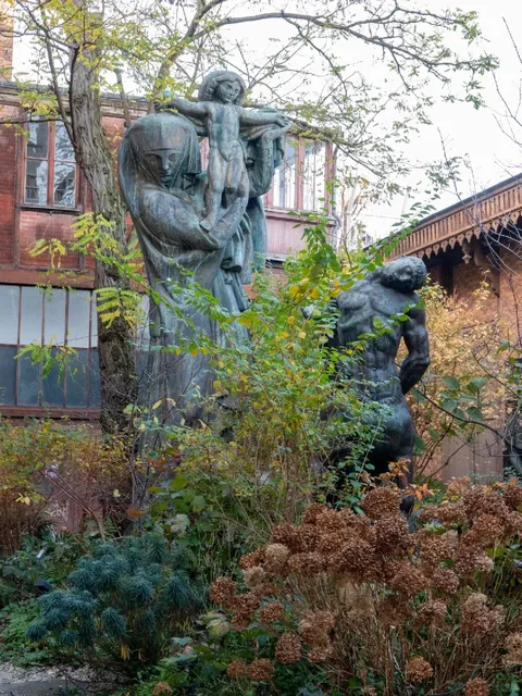 Paris | This Stunning Hidden Gem Museum