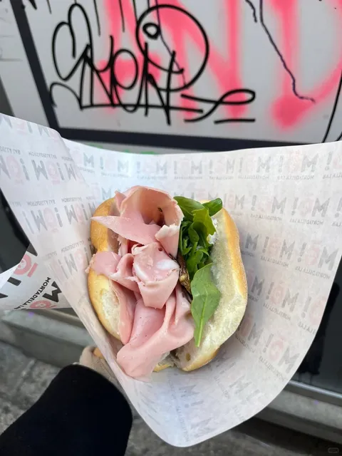 🇮🇹 Exploring Bologna the DailyTrip Way