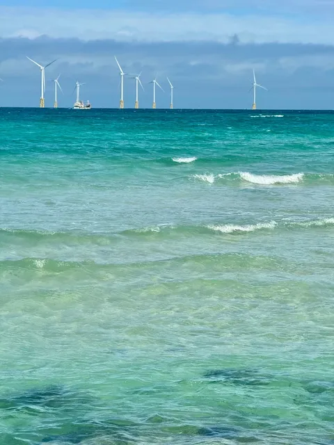 This Is the Sea I Traveled to See for Just a Few Hundred RMB 🌊