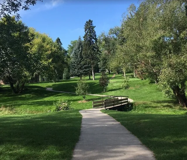 An Urban Oasis Carrying Childhood Memories