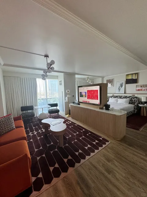 Virgin Hotel Las Vegas 🏨✨