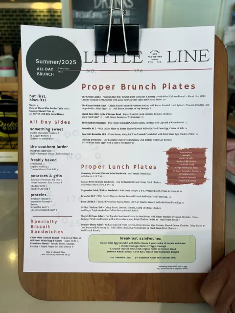 A Must-Try Brunch/Breakfast in Charleston! 🍳🥂