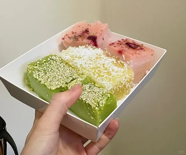 New York · Kuih, Better Than Lady Wong 🌟