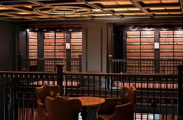 🇺🇸 Sacramento Dog-Friendly Hotel Review 🐾🏨