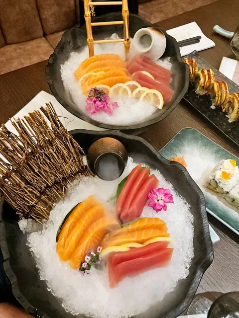 ​​🍣 Graz's Hidden Asian Gem: World of Asia à la Carte 🌟​​