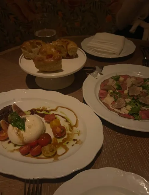 ​​Miami Taste Map | Where Eyes & Stomachs Feast​​ 🌴🍽️