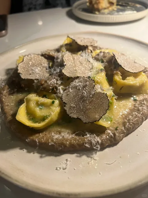 🇨🇦 Lyla - A Mediterranean Dining Experience in Toronto