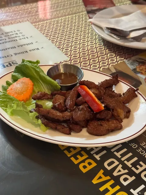 Famous Thai Restaurant Jitlada in LA's Thai Town 🍛🌶️