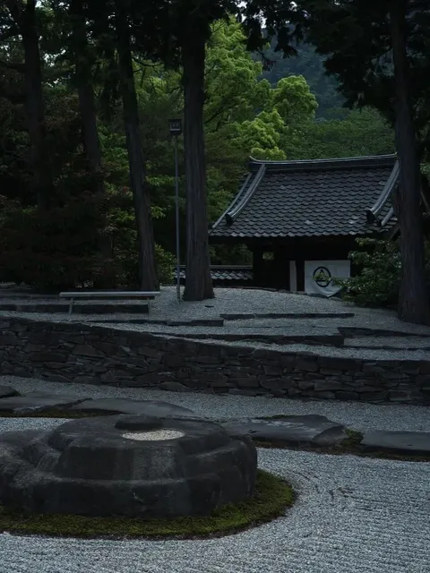 Enoura Observatory | The Joke and Dream of Hiroshi Sugimoto(2)