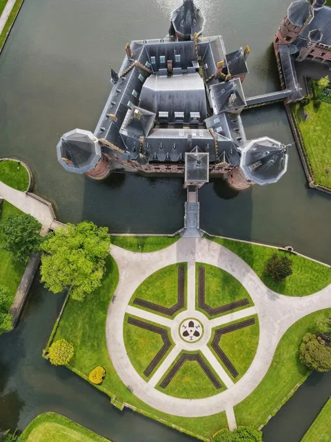 🇳🇱 Kasteel de Haar: A Fairytale Escape Near Utrecht