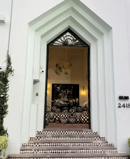 Bruna - Where Gastronomy Meets Art in Guadalajara