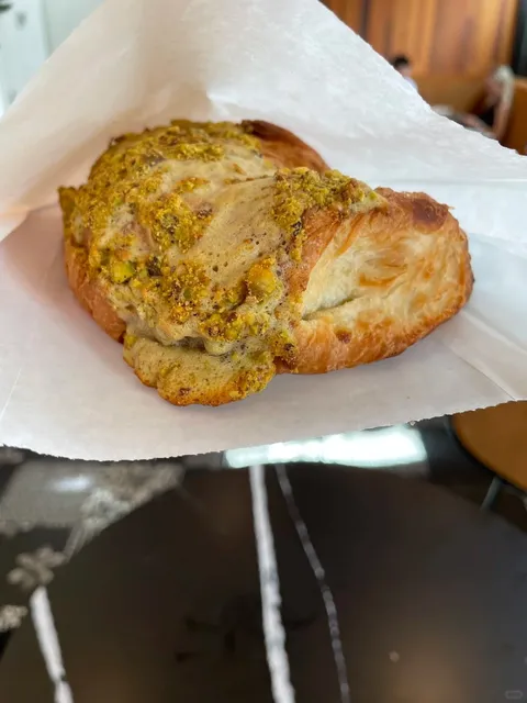 Seattle | The Usual — A Not-Too-Sweet Pistachio Croissant