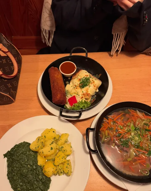 Authentic Austrian Cuisine in Vienna 🇦🇹