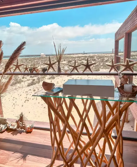 To make a reservation at Estami