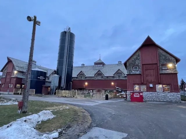 Kid-Friendly Outing: Ottawa's Canada Agriculture and Food Museum 🏟😅