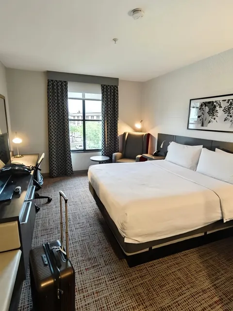 🇺🇸 Budget Traveler's Dream! Highly Recommend This Hotel in Irvine!!!