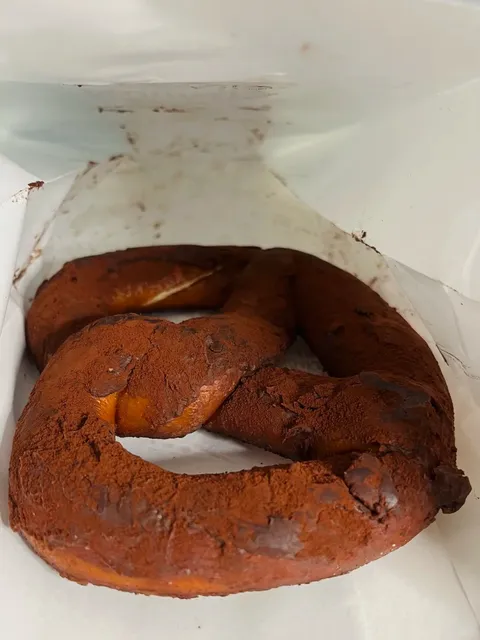 🇬🇧 London Bakery Town – Honest Pastry Review