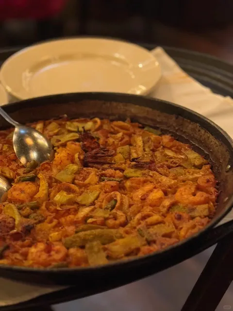 ​​Chicago | A Super Comforting Seafood Paella Feast 🥘​​