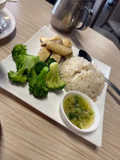 LA’s East Garden: A Must-Try Classic Chinese Spot! 🥢