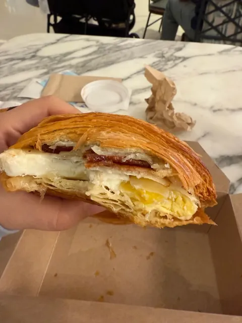 The "Smashed Croissant" at Fontainebleau – A Must-Try Breakfast Treat!