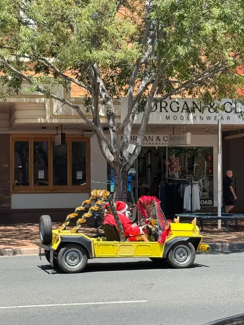 🇦🇺 Albury: The Ultimate Road Trip Gem