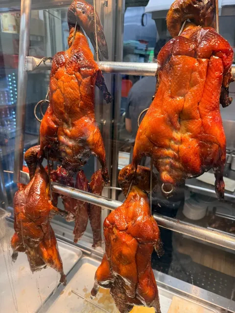 Hong Kong-Style Cart Noodles & BBQ Combo That Blew My Mind 💕