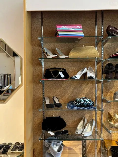 👠✨ The Golden Pearl Vintage | Minneapolis ✨👒